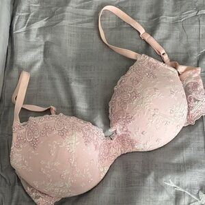 Wonderbra Pink Embroidered Lace Padded Bra